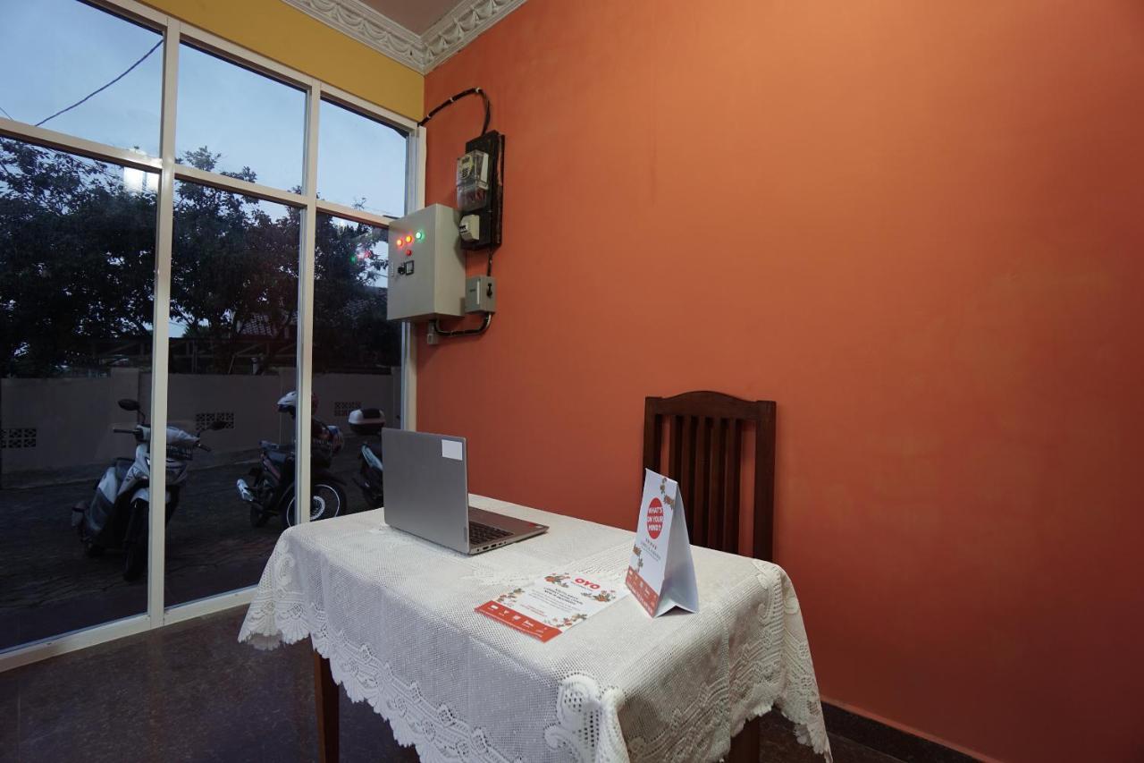 Oyo 2486 Bahana Guest House مانادو المظهر الخارجي الصورة