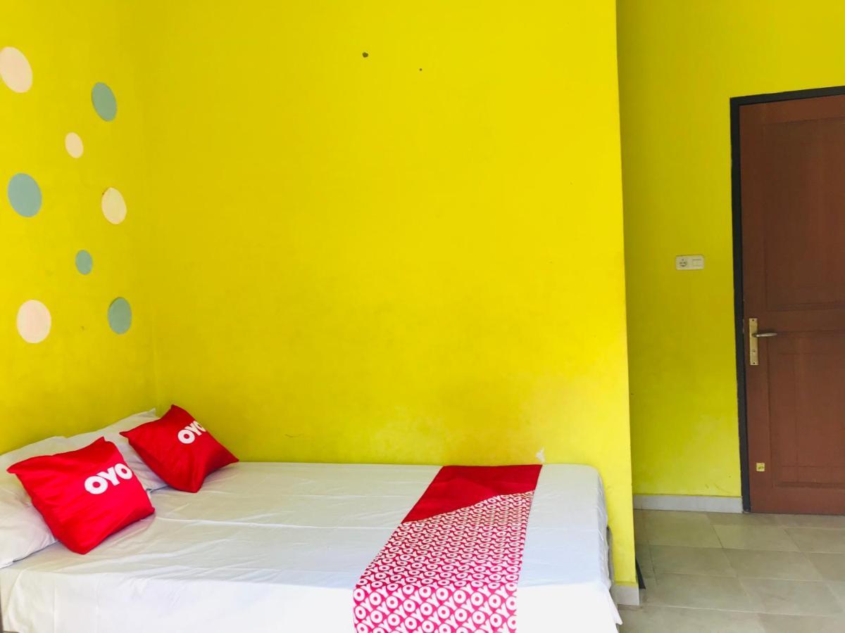 Oyo 2486 Bahana Guest House مانادو المظهر الخارجي الصورة