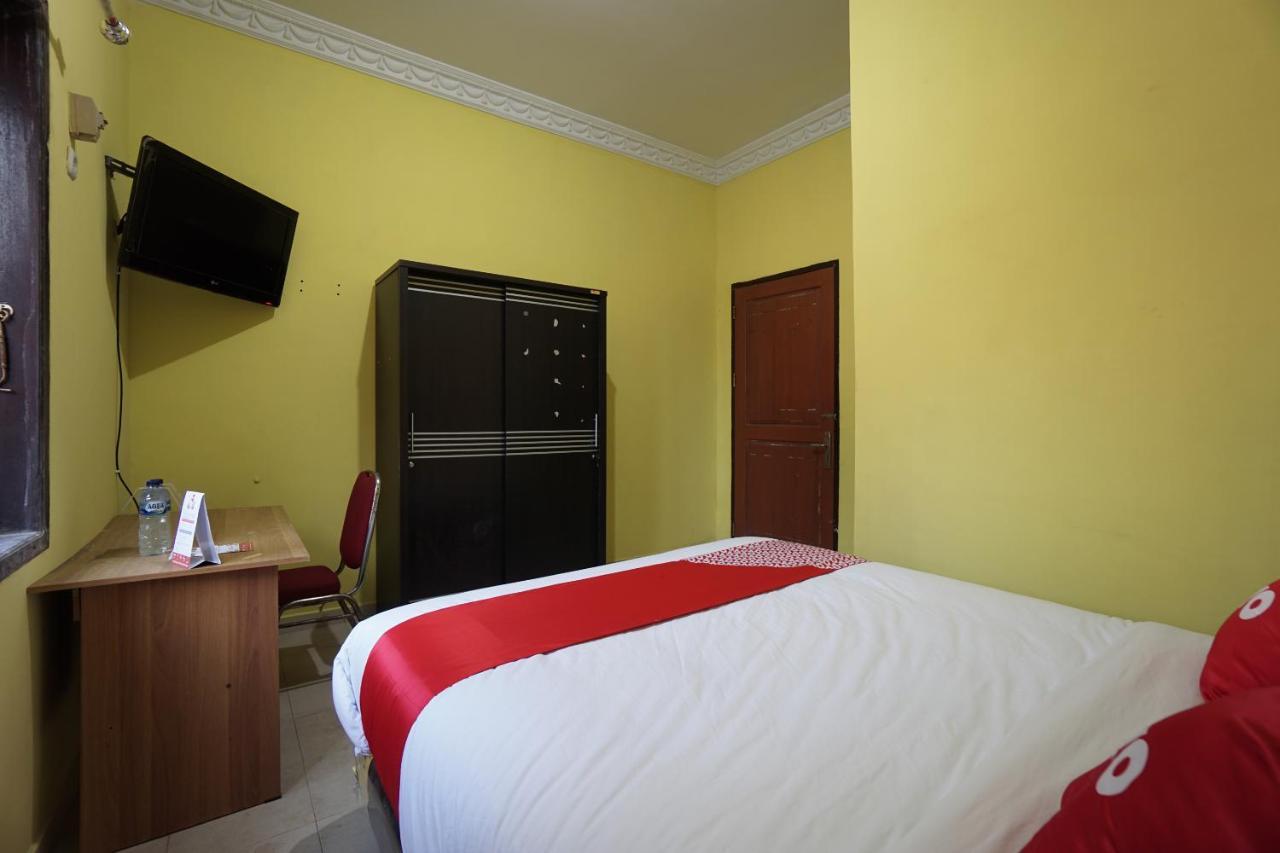 Oyo 2486 Bahana Guest House مانادو المظهر الخارجي الصورة