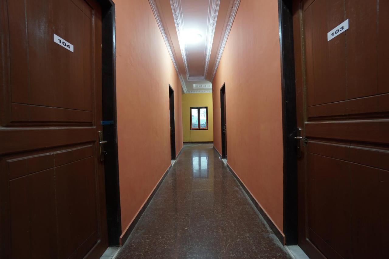 Oyo 2486 Bahana Guest House مانادو المظهر الخارجي الصورة